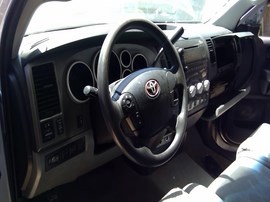 2010 TOYOTA TUNDRA, SILVER, EXTD CAB, 4.6L, AT, 2WD,   Z26415